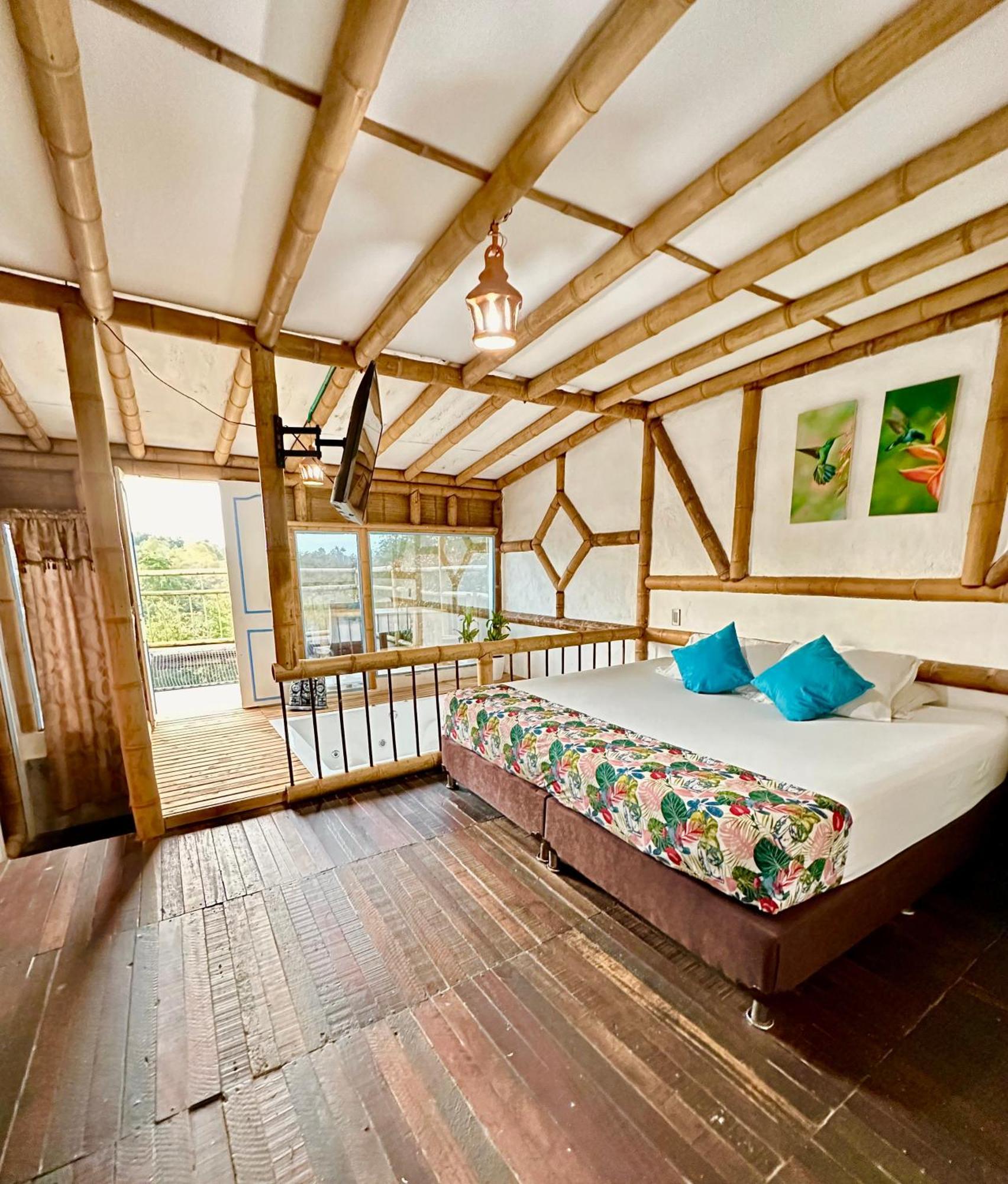 Eco Hotel Terrabella Santa Elena  Exteriör bild