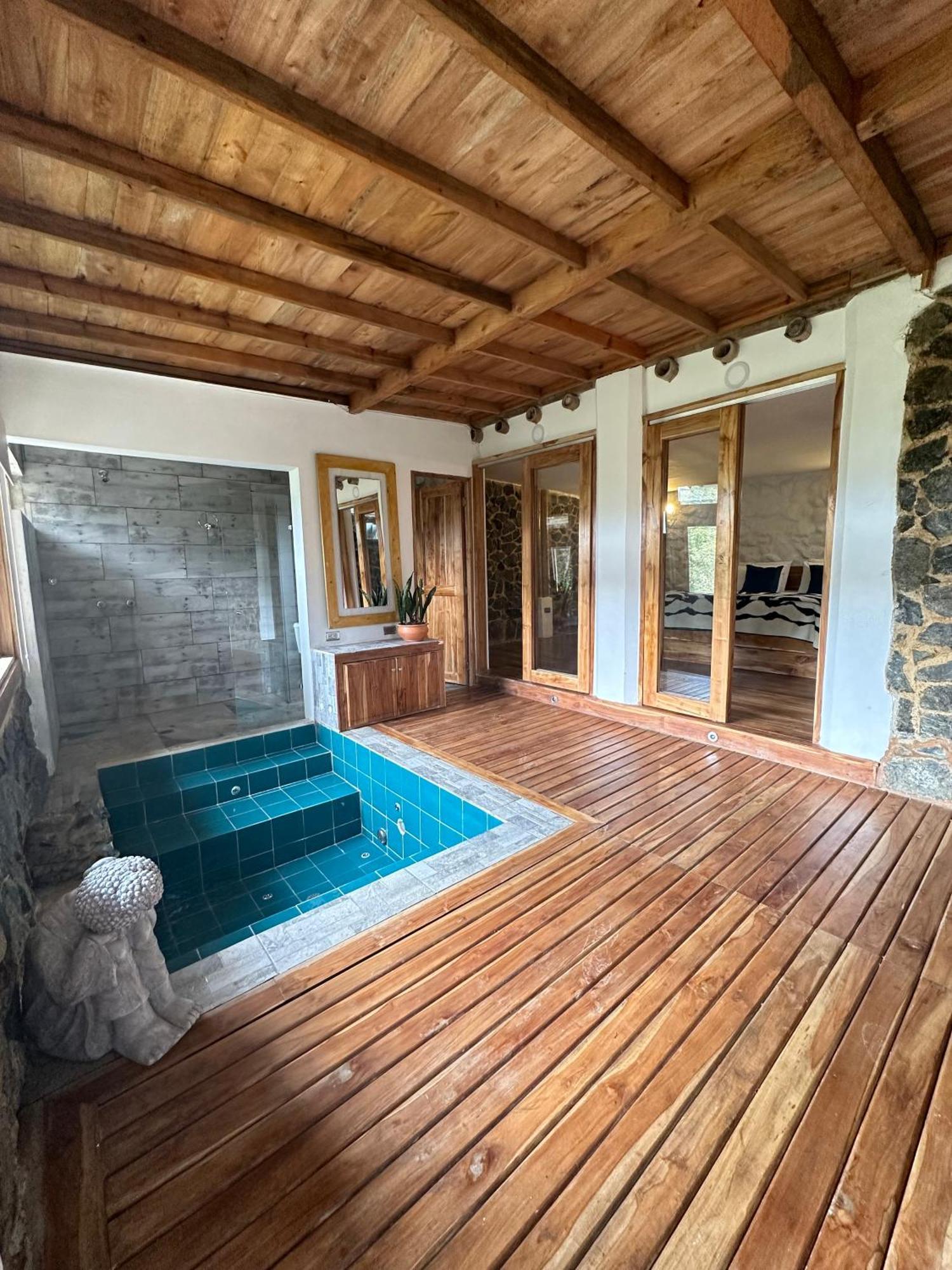 Eco Hotel Terrabella Santa Elena  Exteriör bild